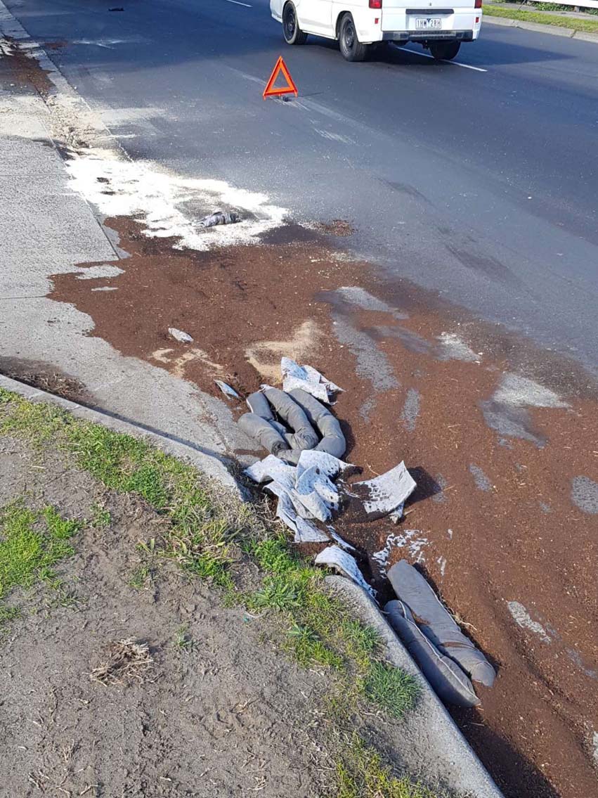 hydraulic pump burst in Thomastown